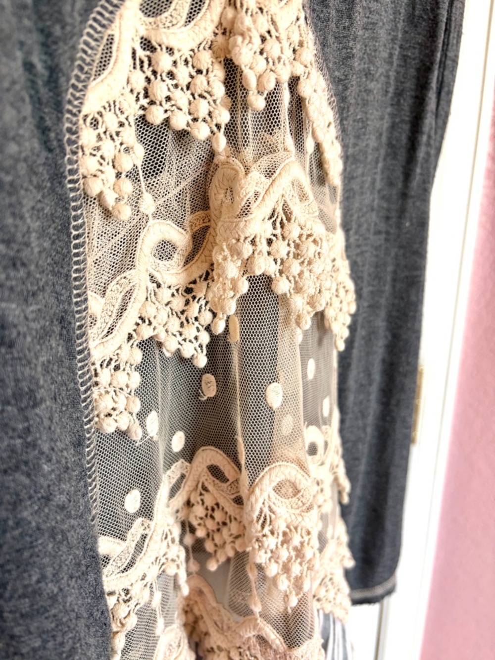 Anthropologie Scrapbook Originals Gray Mixed Media Tunic Top Lace Ruffles Stripe - Picture 15 of 16